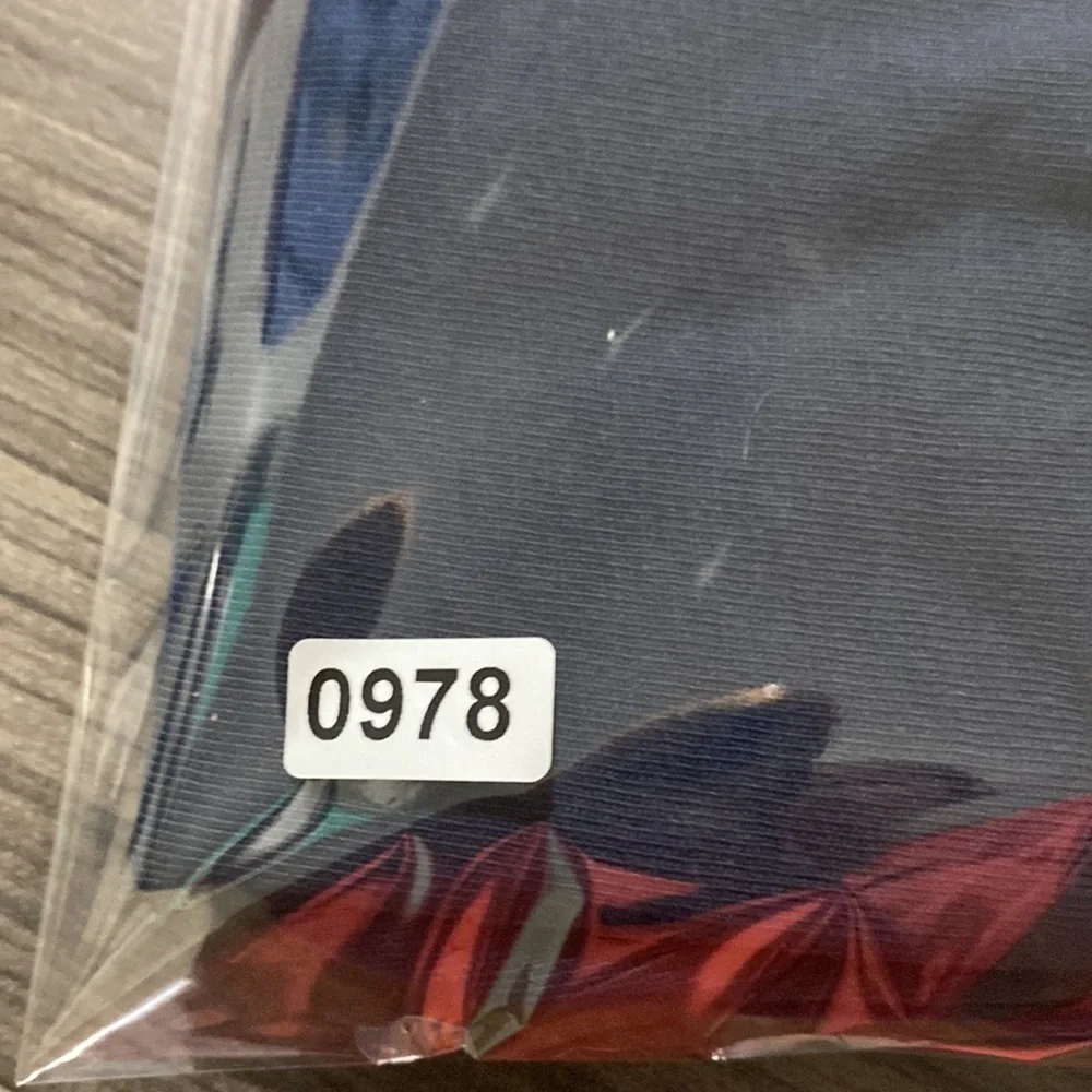 NWT! Vineyard Vine Valentines Day Long Sleeve Tee‎